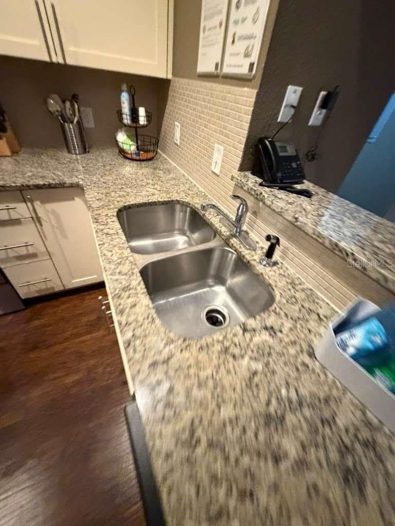 3200 Gold Lane – photo 4