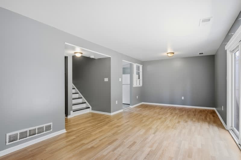 272 Ternwing Drive – photo 4