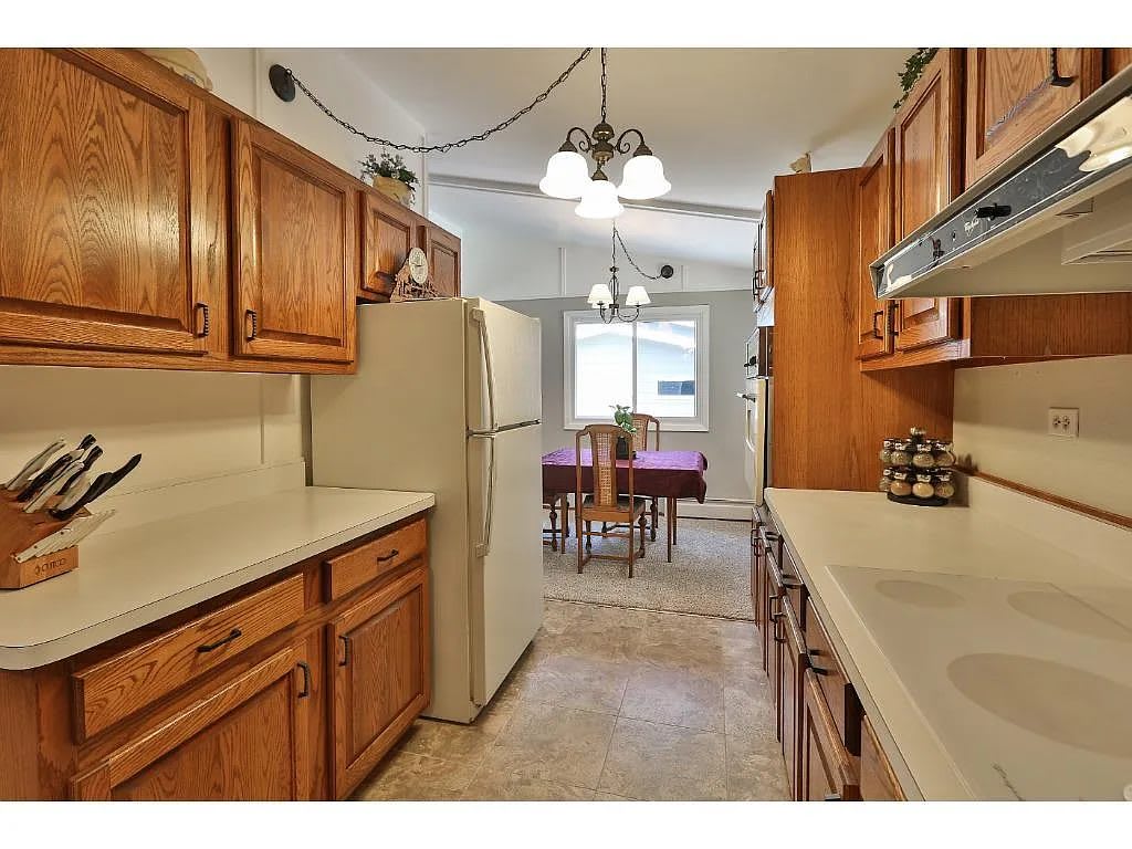 912 Green Street – photo 4
