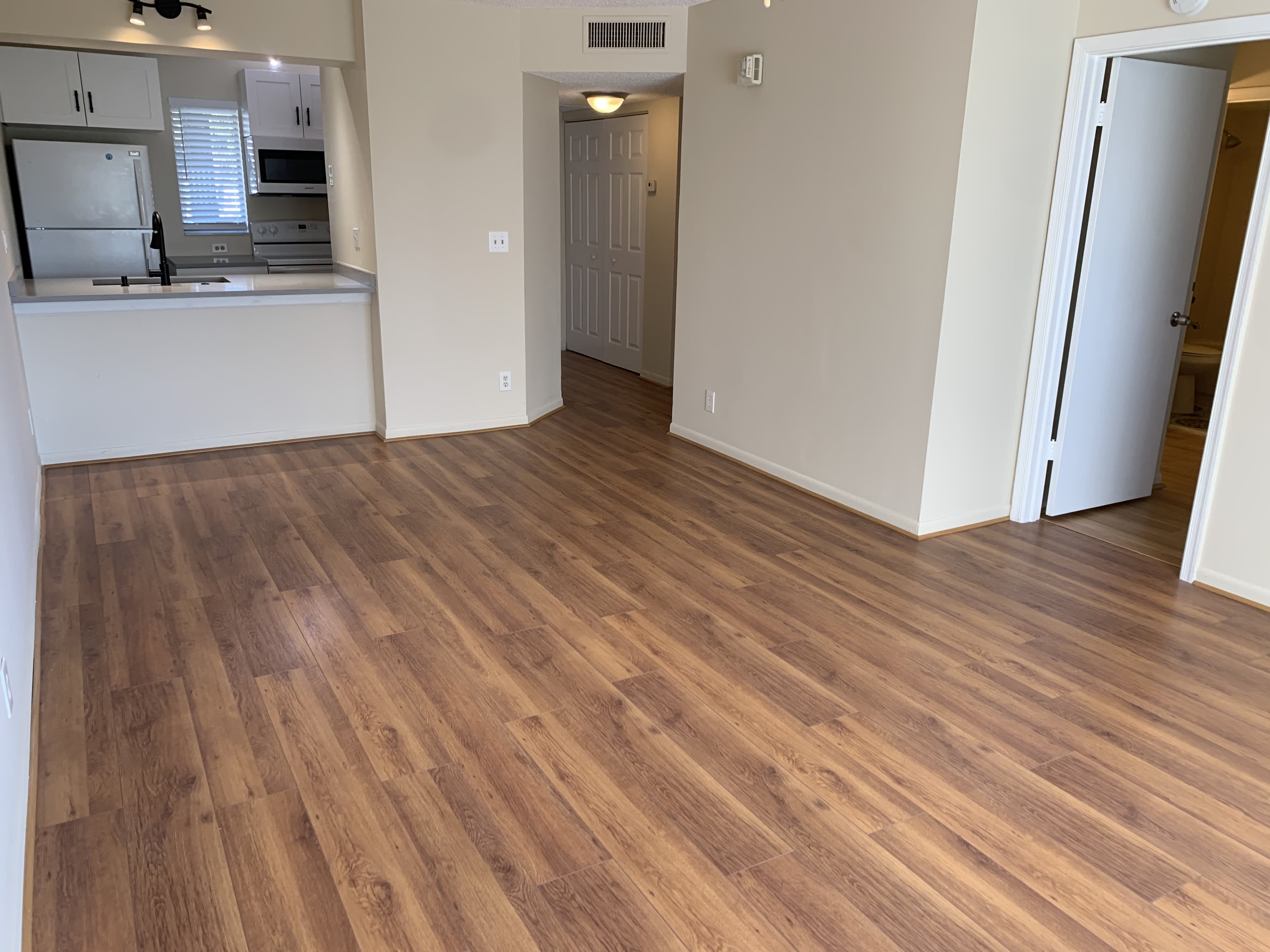 10038 Twin Lakes Dr – photo 4
