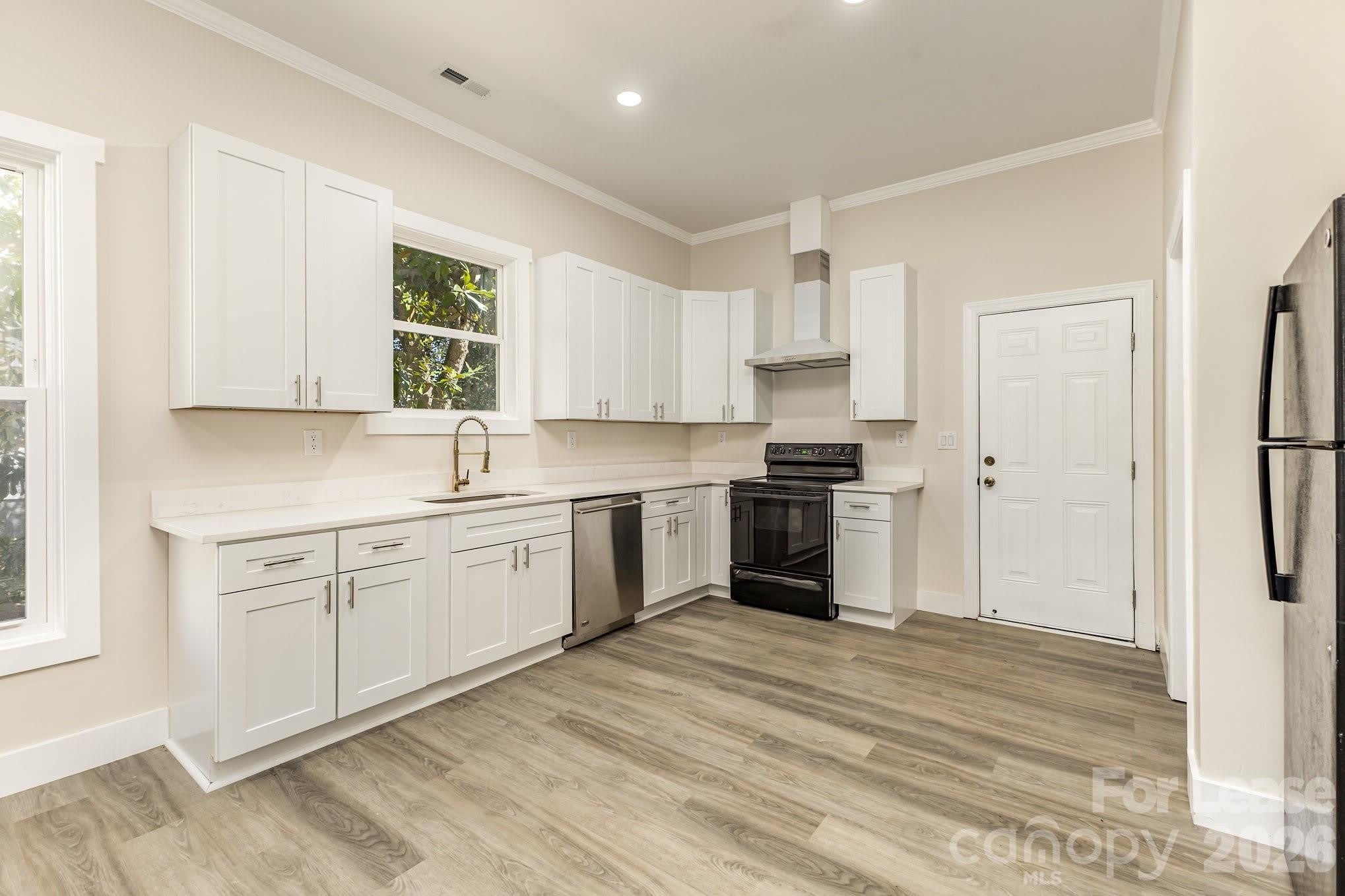 1205 S Lafayette Street – photo 3