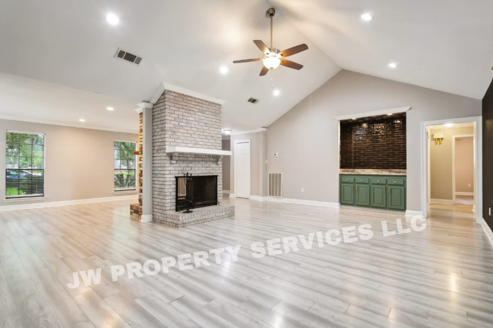 Spacious 4-Bed, 2-Bath Slidell Home with Full Appliance Package Included! – photo 3