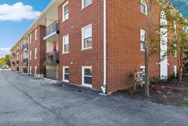 515 N Cass Avenue – photo 2