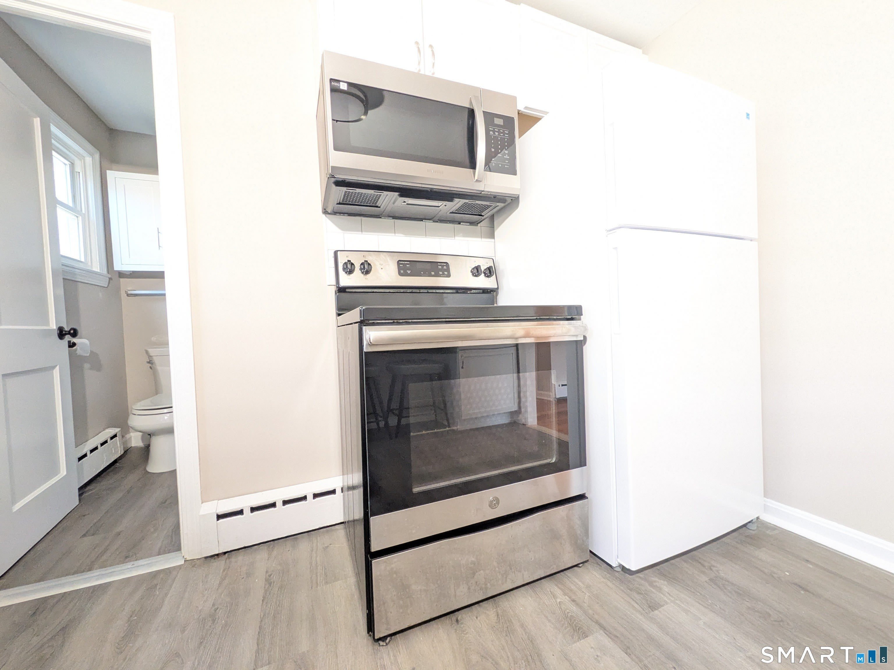 414 Salmon Brook Street – photo 4