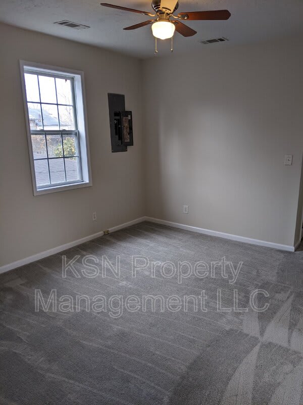 1124 Collins Street – photo 5