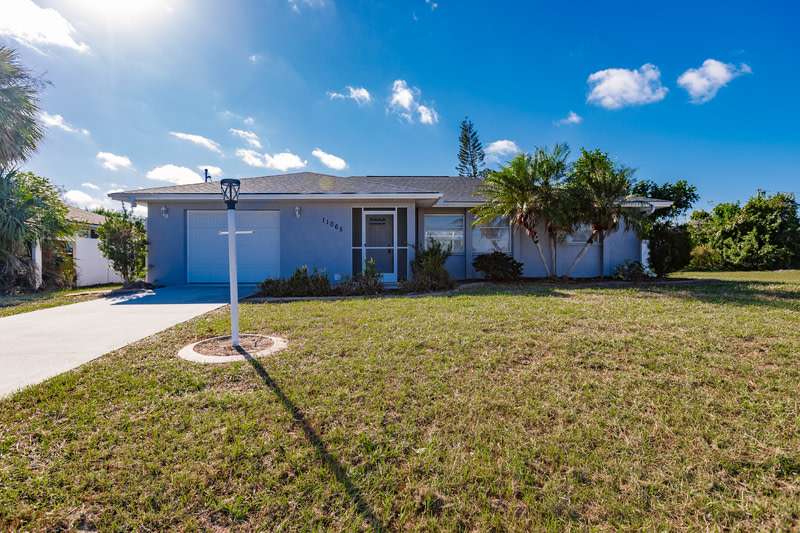 11065 Waterford Ave – photo 1
