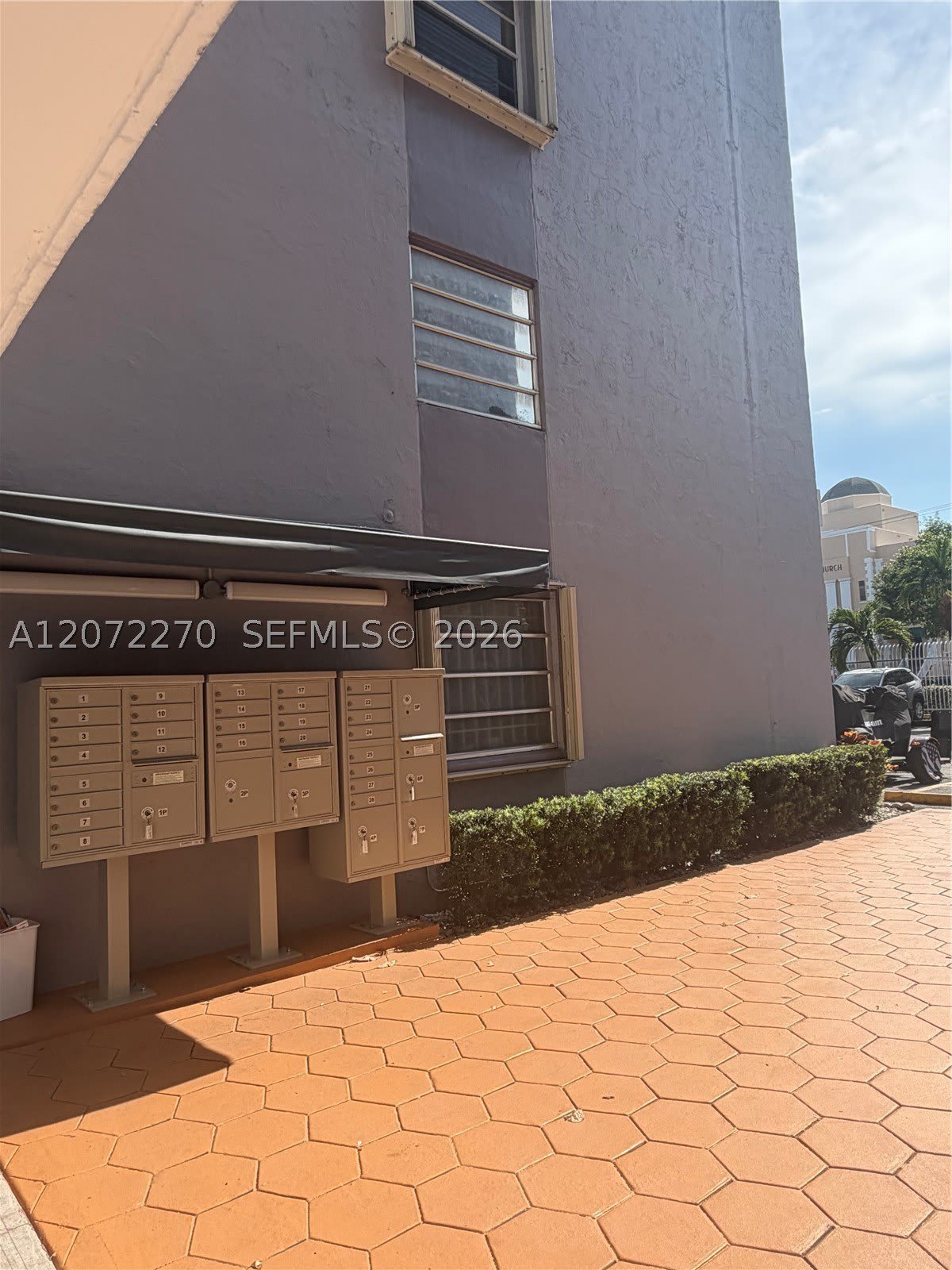 1661 SW 3rd St – photo 3