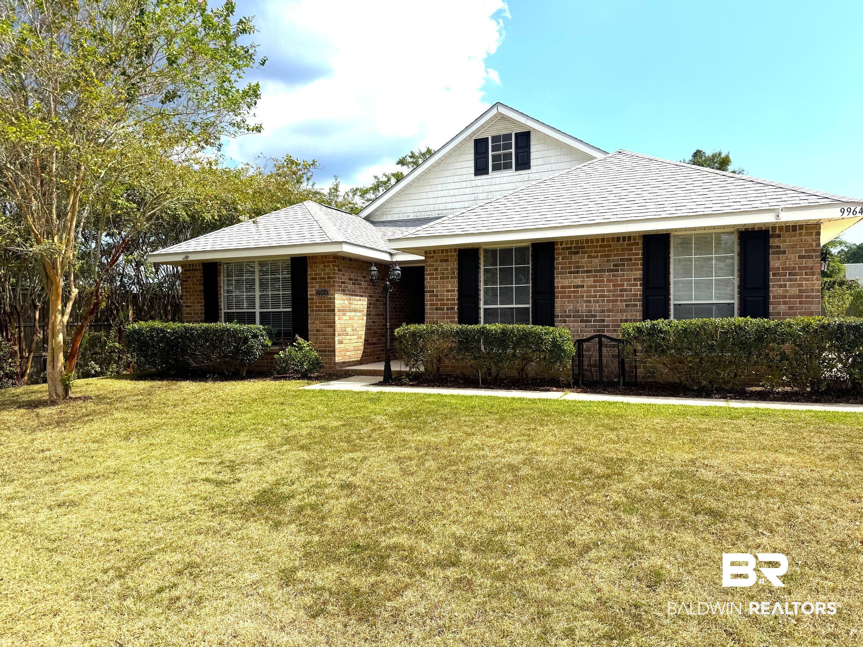 9964 Hollowbrook Ave – photo 2