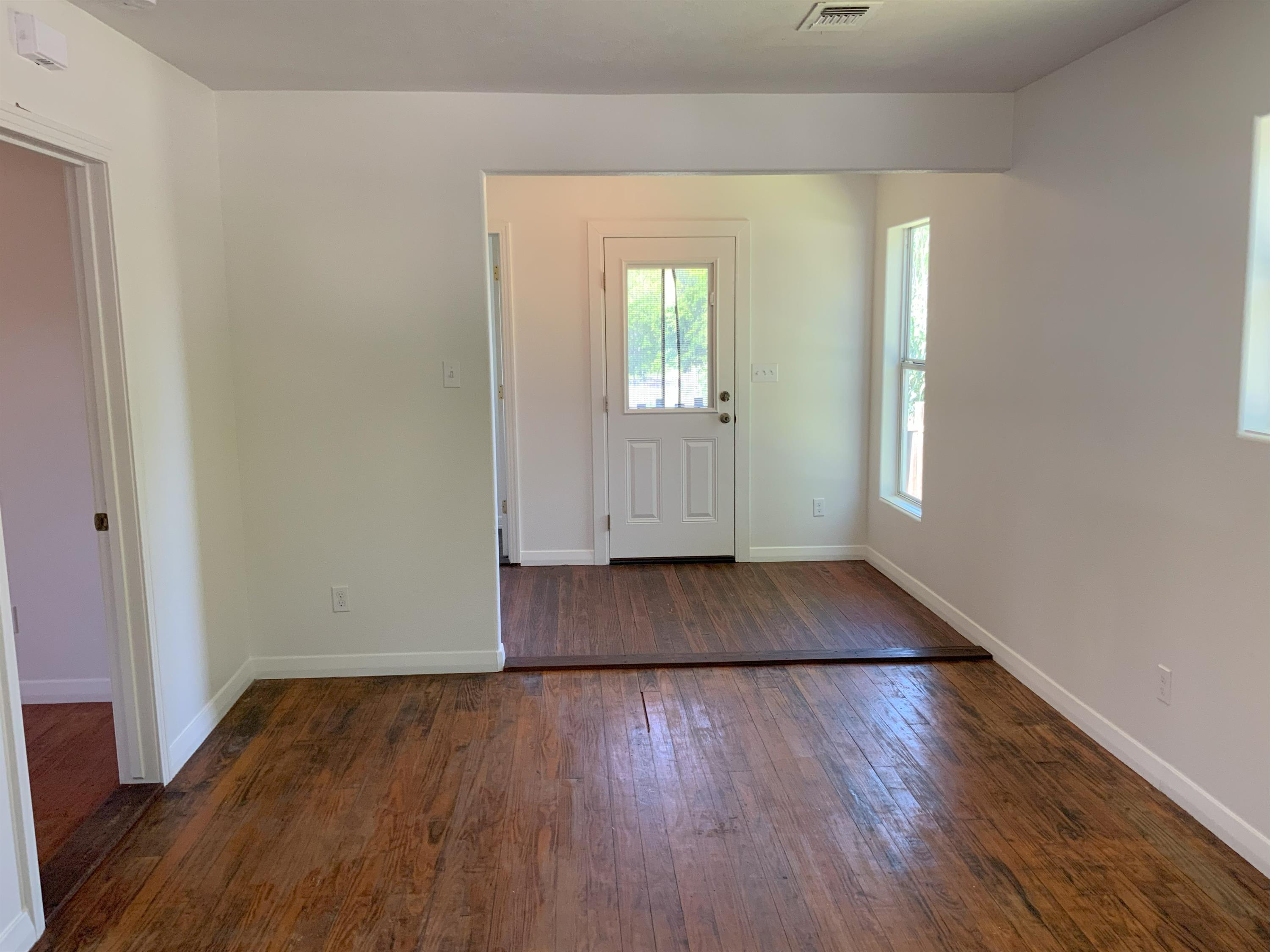 1203 East Main Street – photo 3