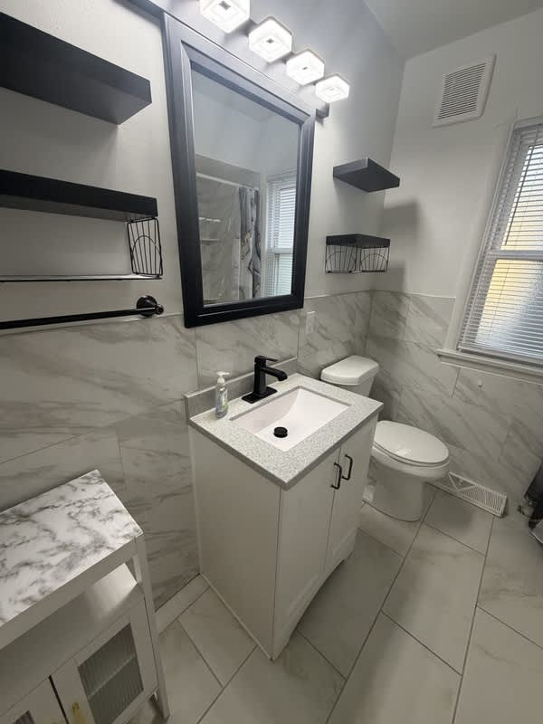 6706 Gilbert Avenue – photo 3