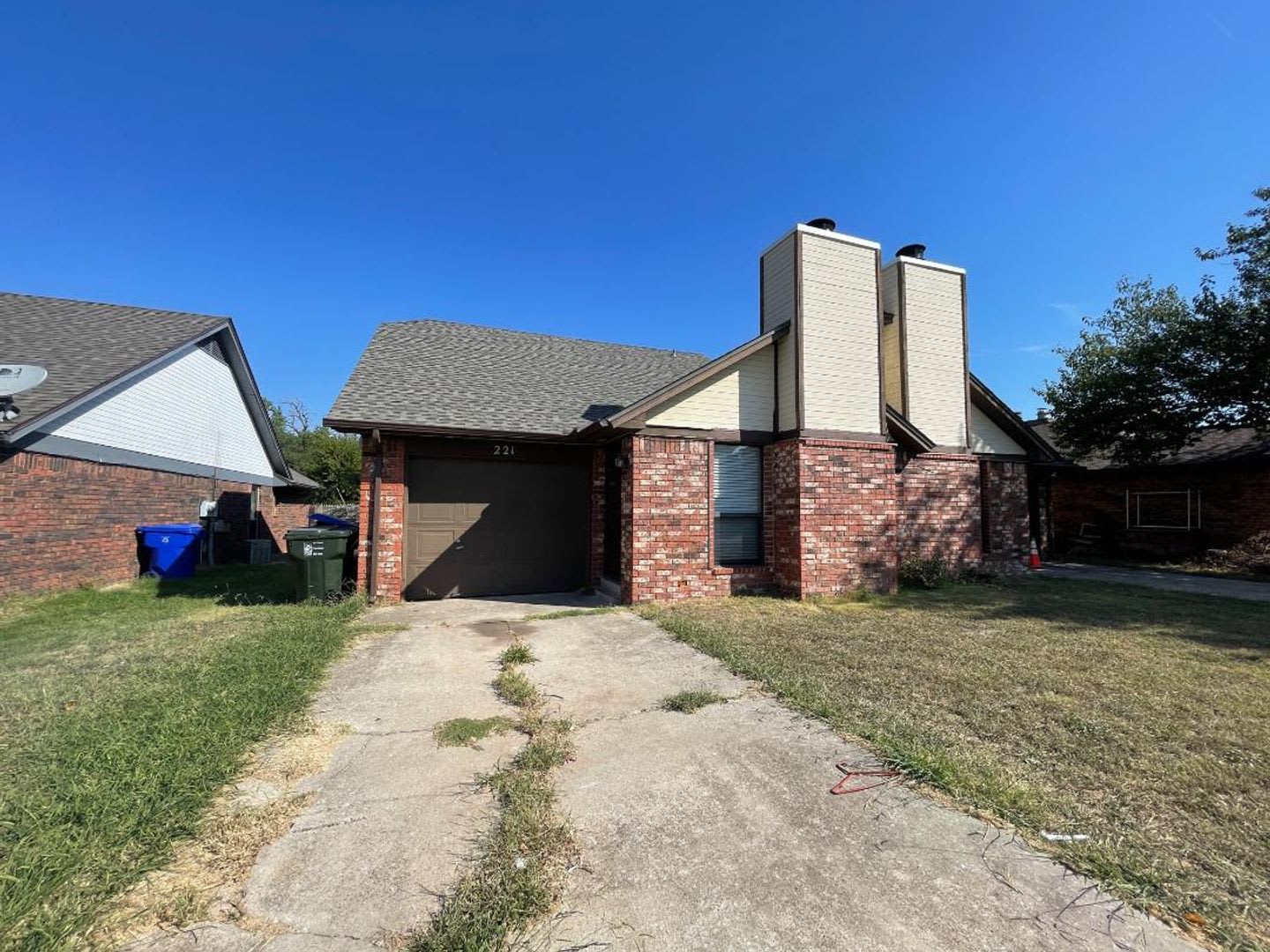 Spacious duplex in Norman available August 5 – photo 2