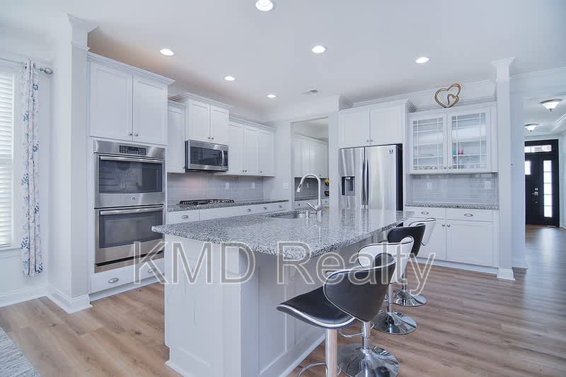 1445 Overlea Place Nw – photo 4