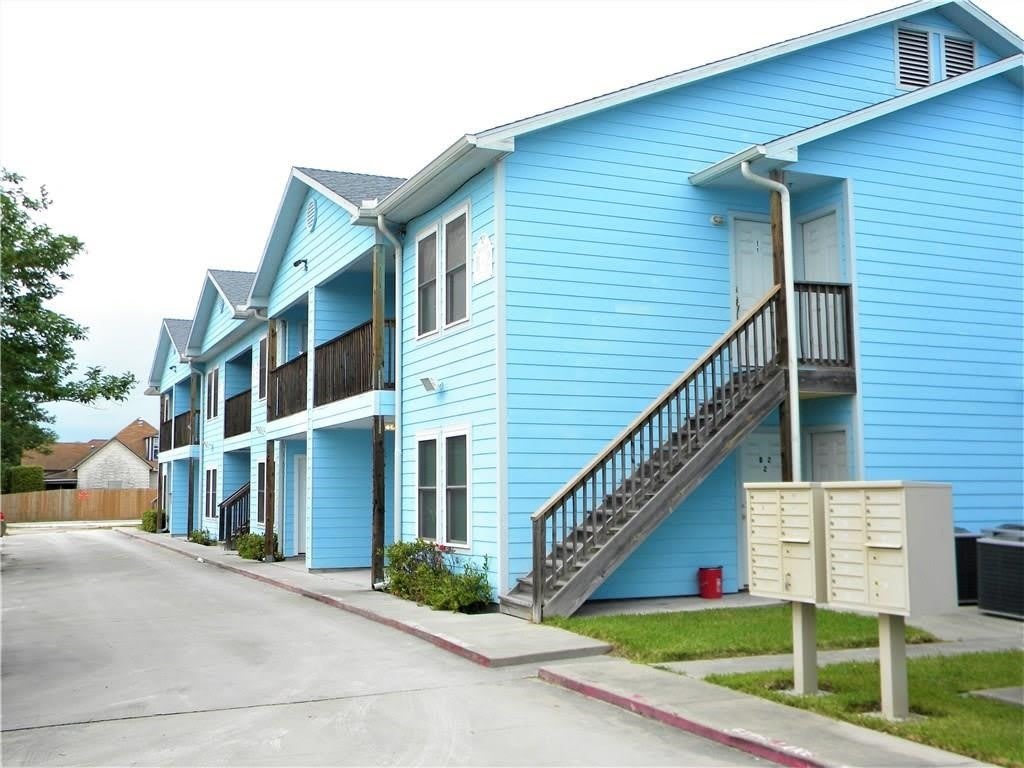 1634 14th Street – photo 2