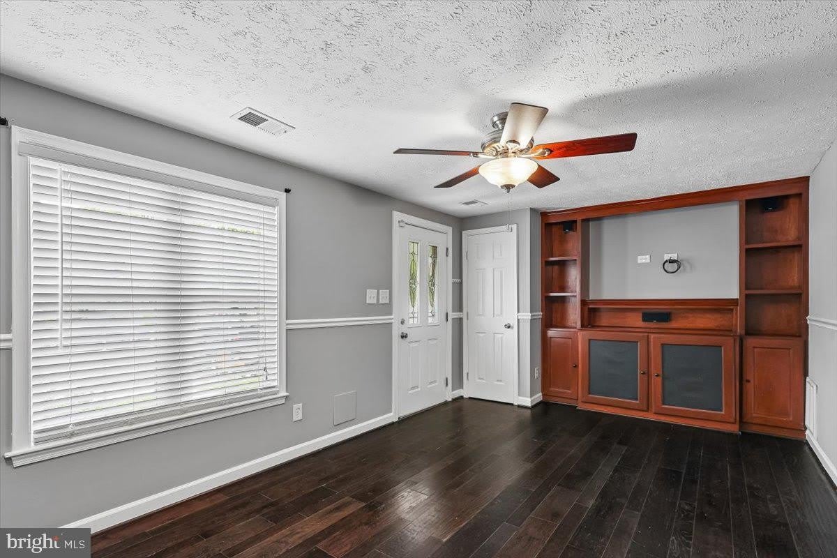1594 LODGE POLE CT – photo 2