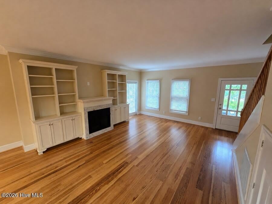 221 Pollock Street – photo 5
