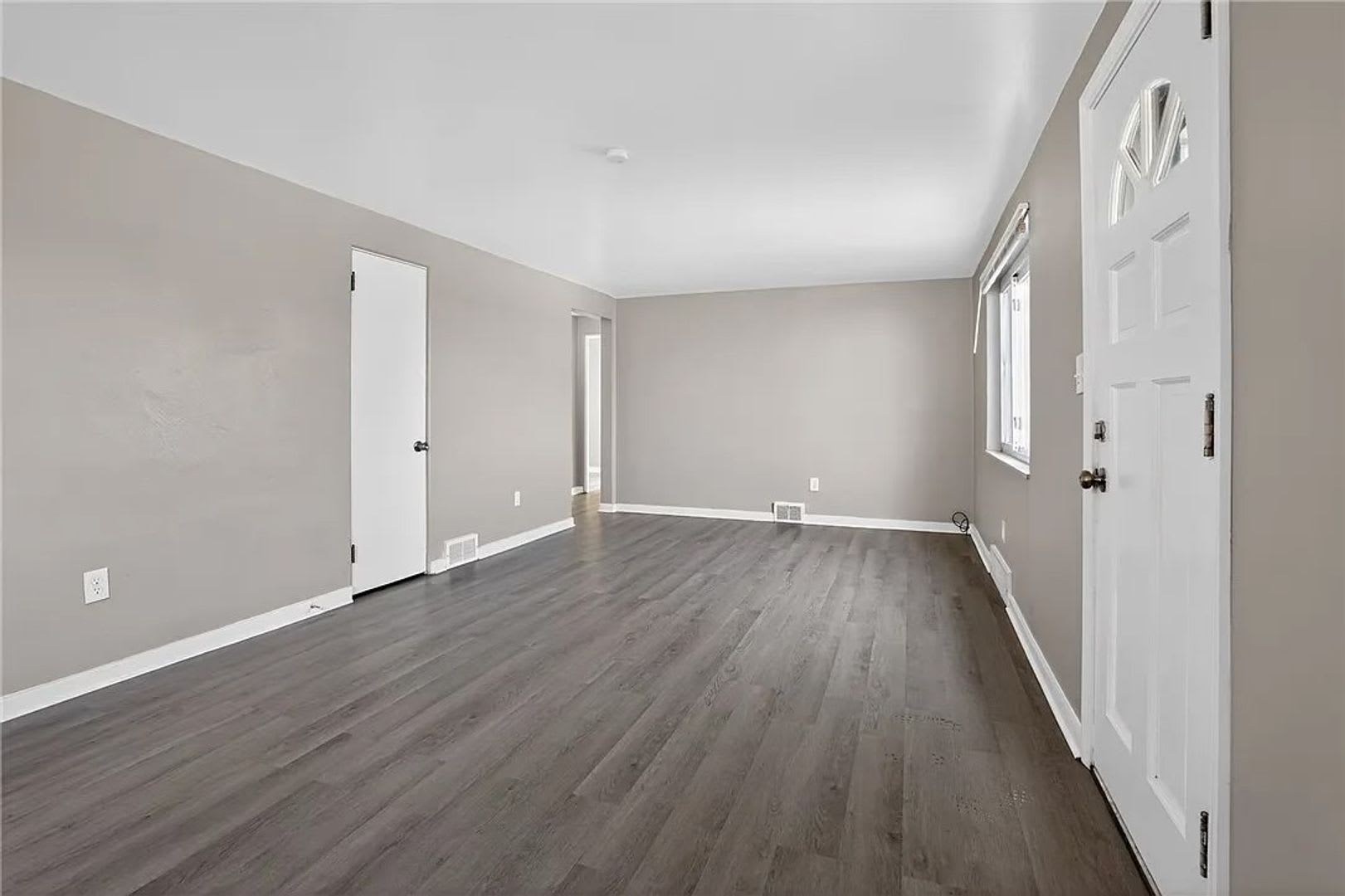 3Bd/1 Bath Home -- Available 9/1/26 – photo 5