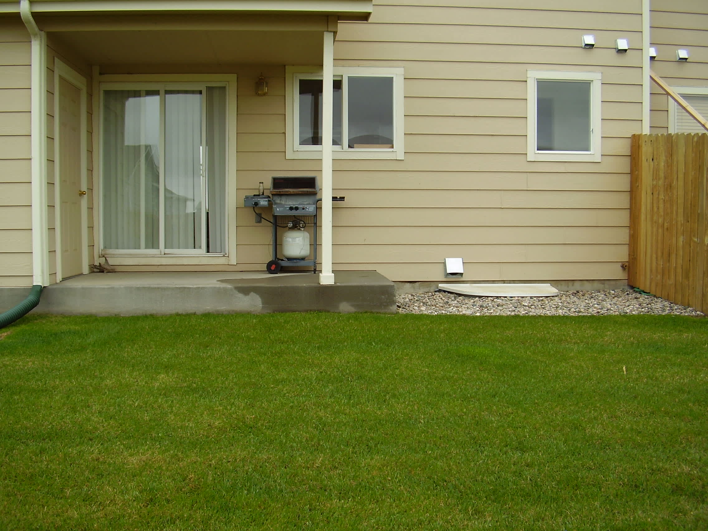 3345 Saratoga St Unit B – photo 2