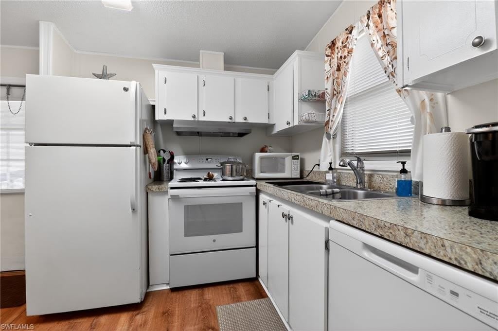 183 Oceans Blvd – photo 5