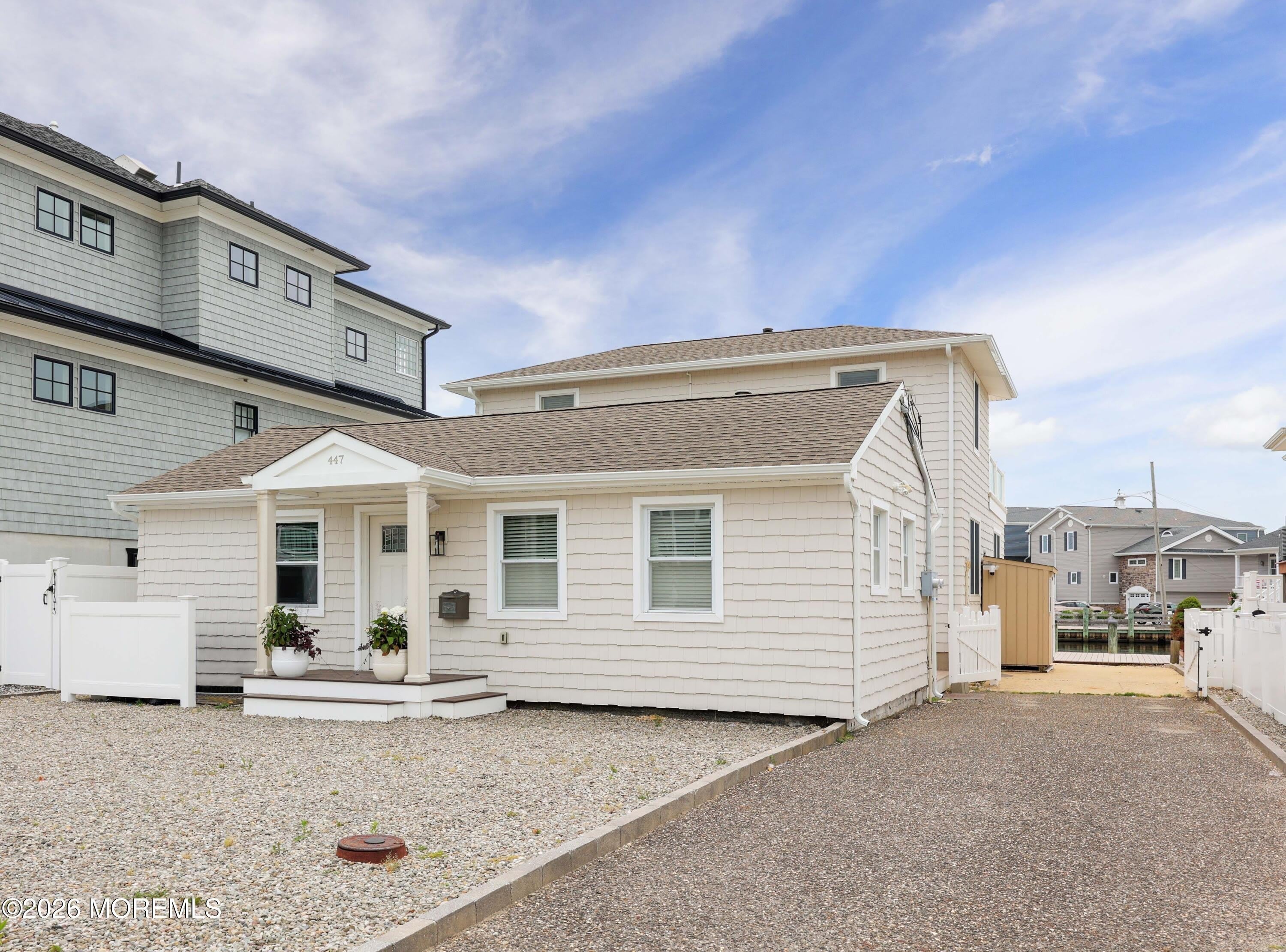 447 Tunney Avenue – photo 5