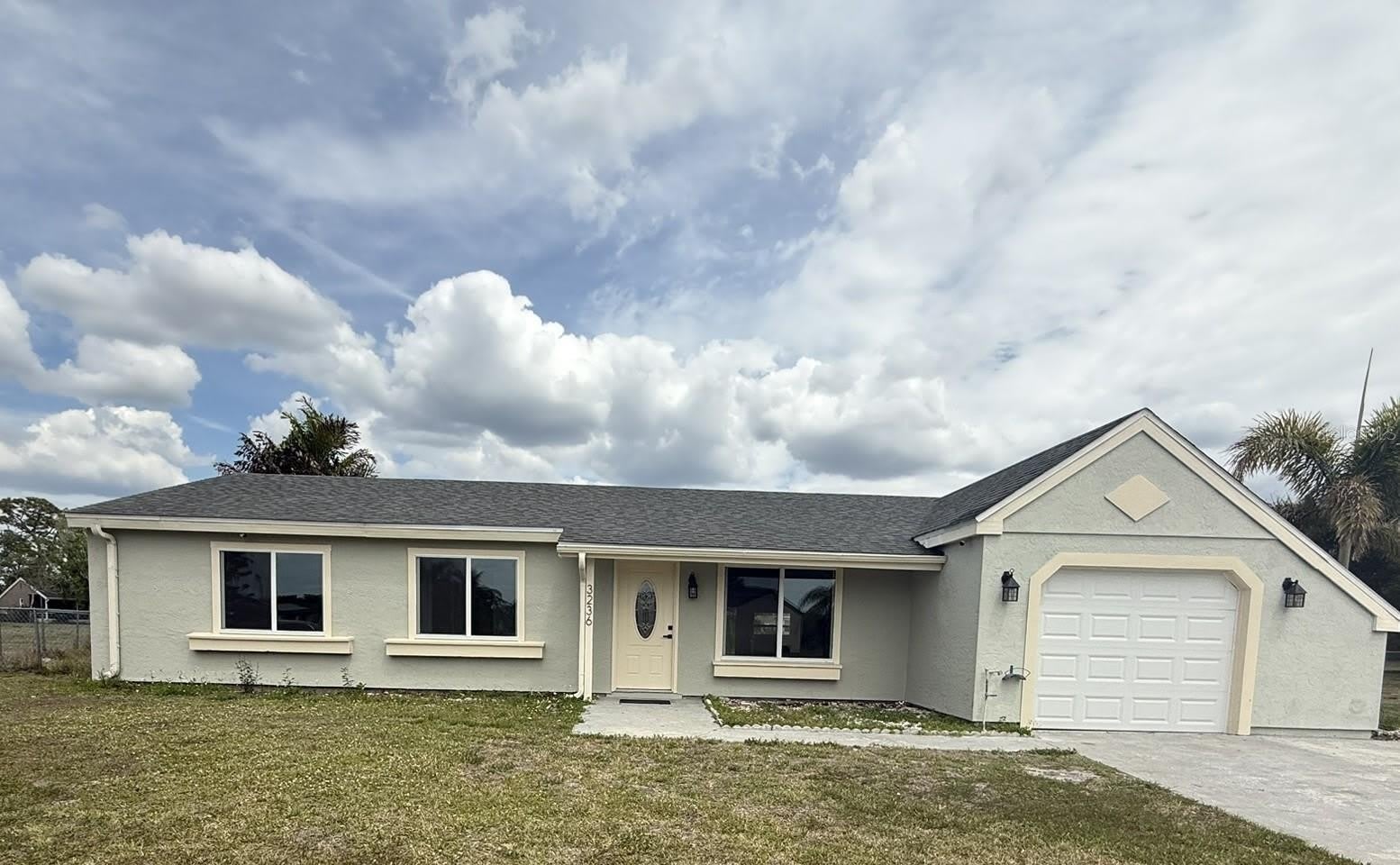 3236 MONTCLAIR Circle – photo 1