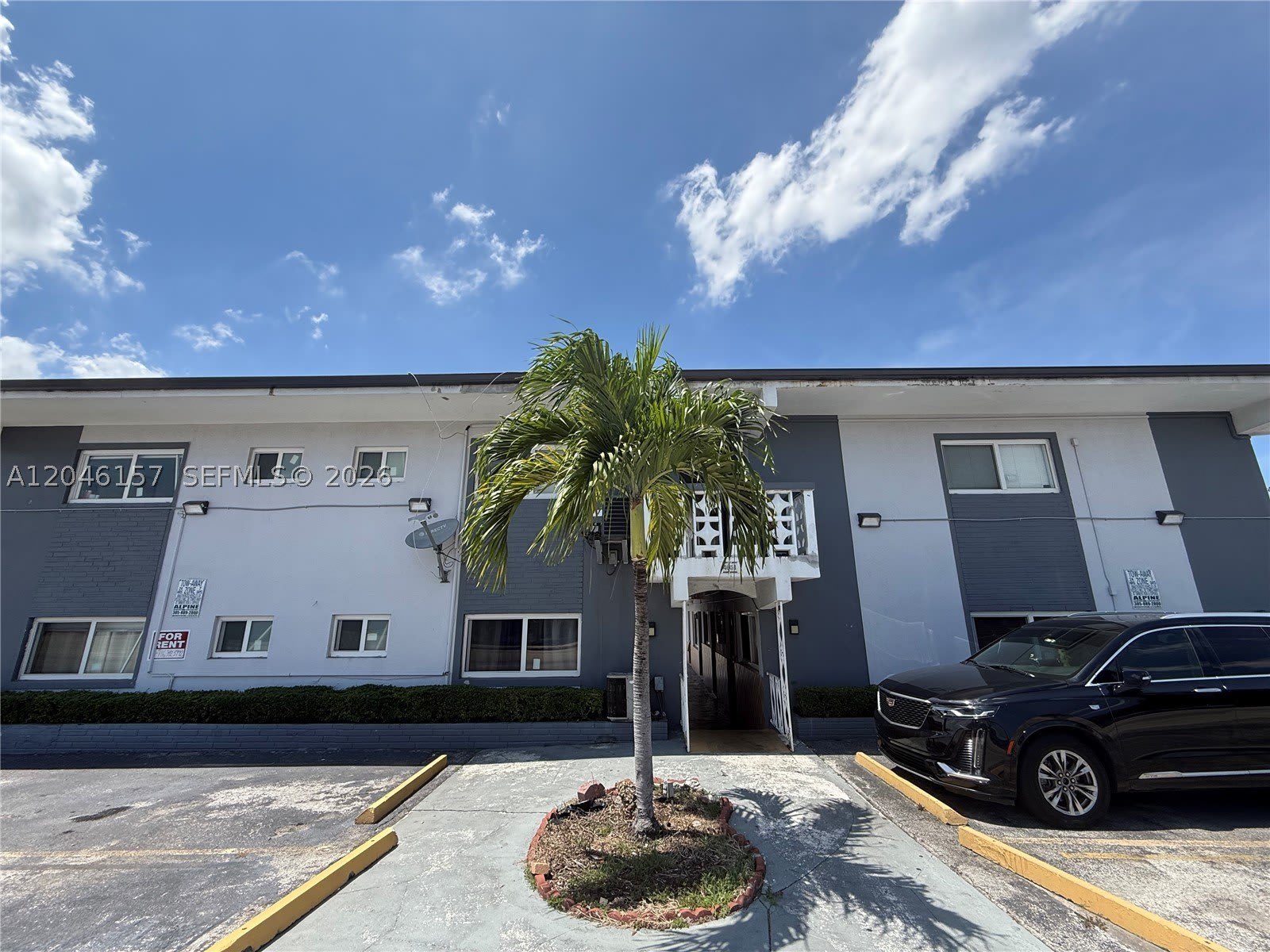 4651 W Flagler St – photo 2