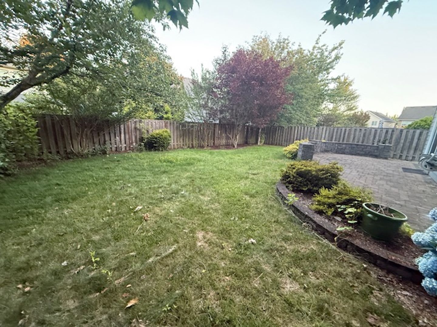 Quiet Neighborhood 4 bed + Office 2.5 Bath – photo 3