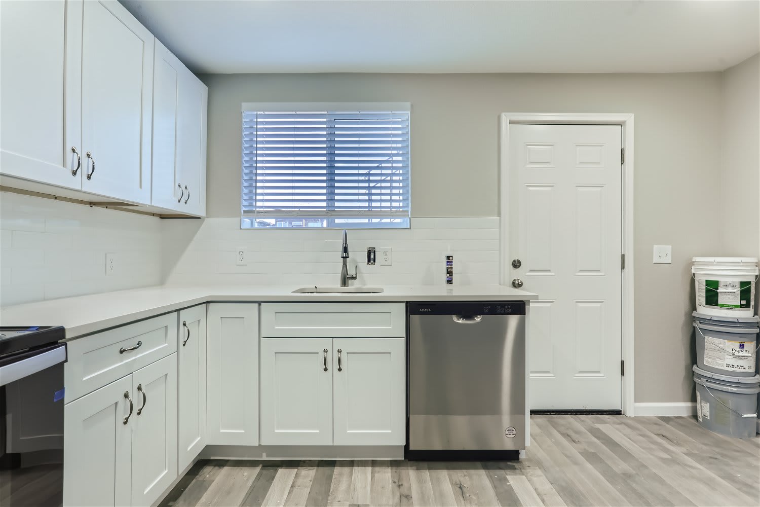 2545 Kenton Street – photo 3