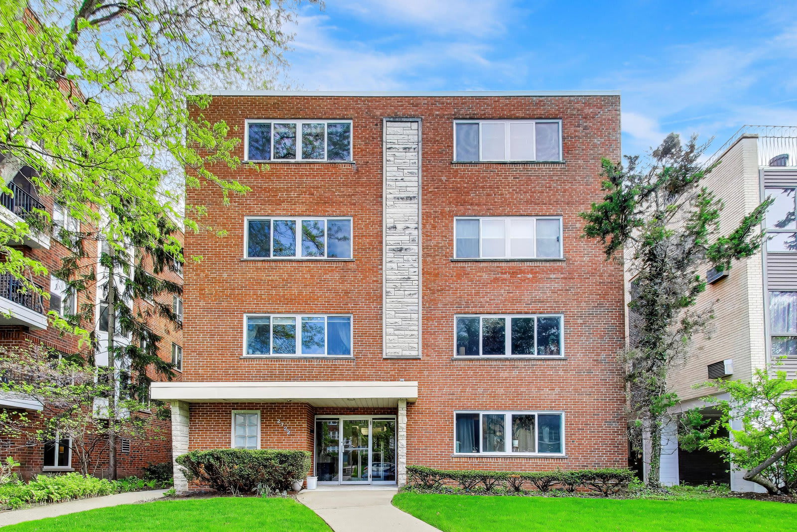 2722 Central Street – photo 1