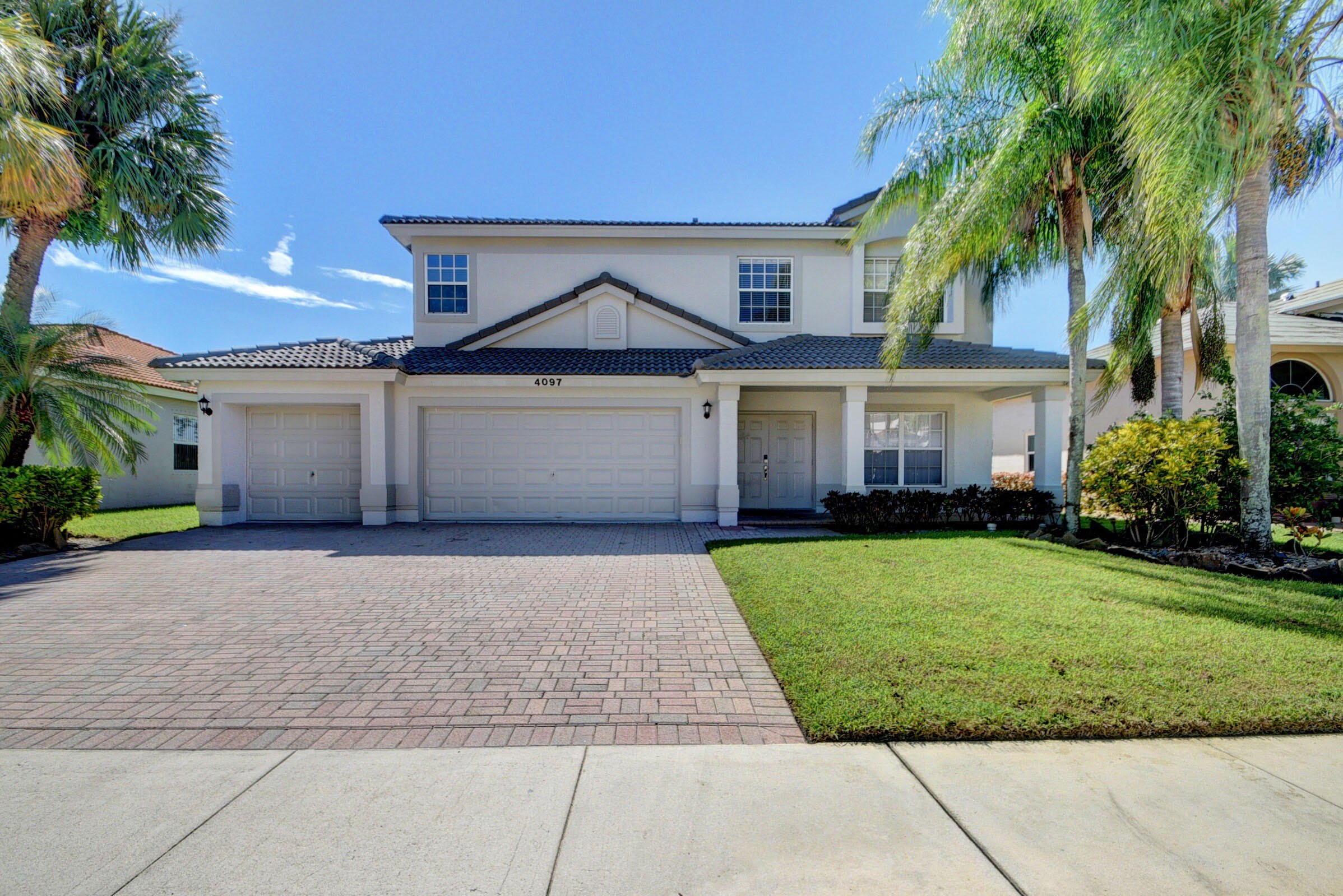 4006 BAHIA ISLE Circle – photo 2