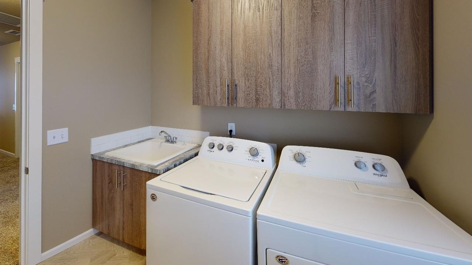 Beautiful single family home in quiet Vancouver neighborhood – photo 3