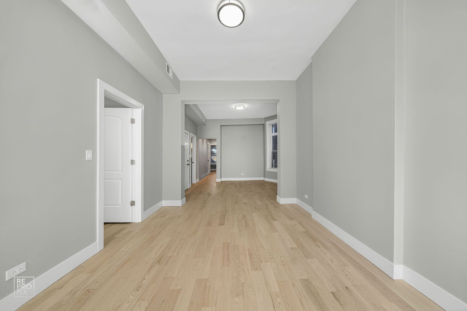 Fantastic 3-Bedroom Has All the Amenities – photo 5
