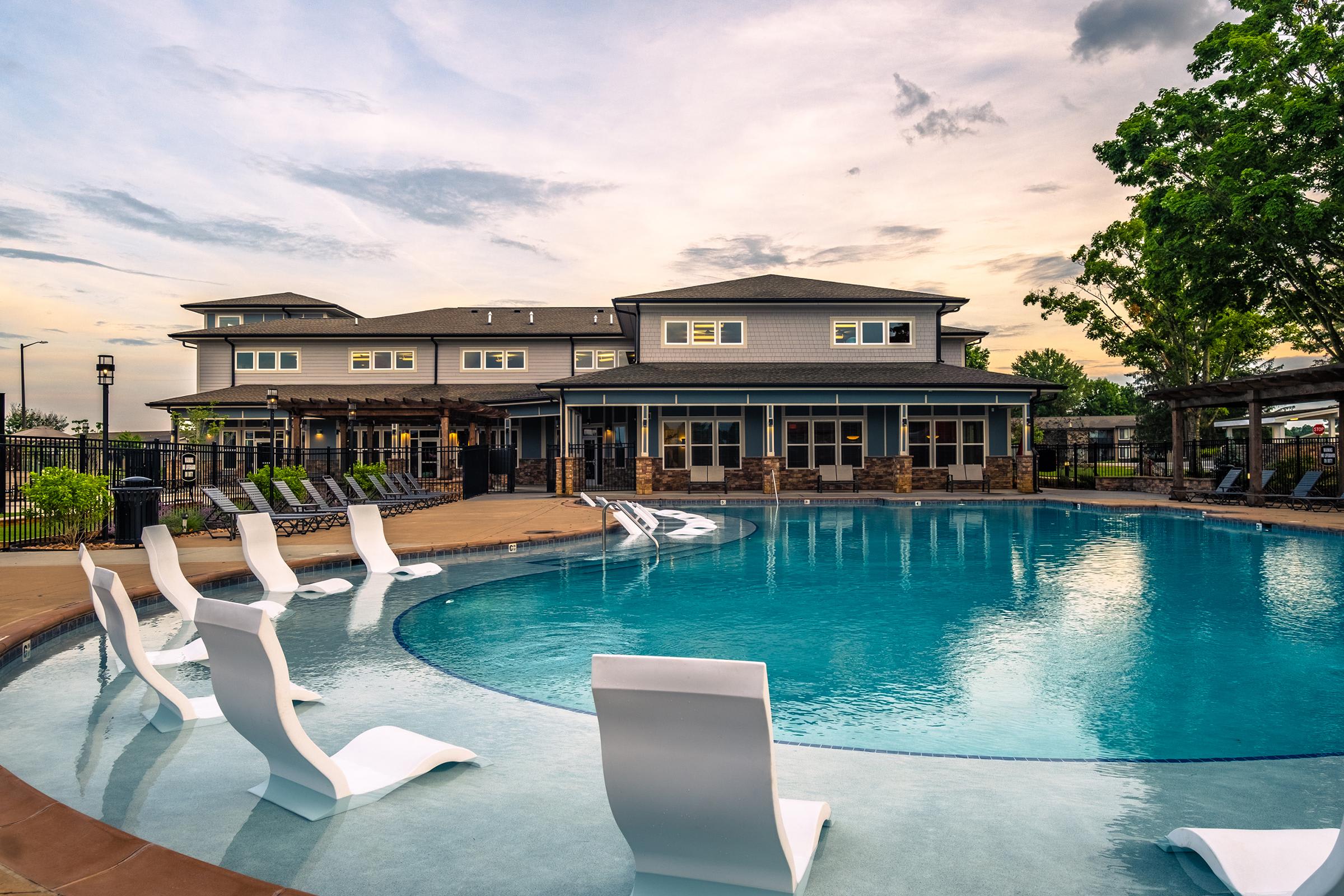 3 Bedroom 2 Bath Condo – photo 3