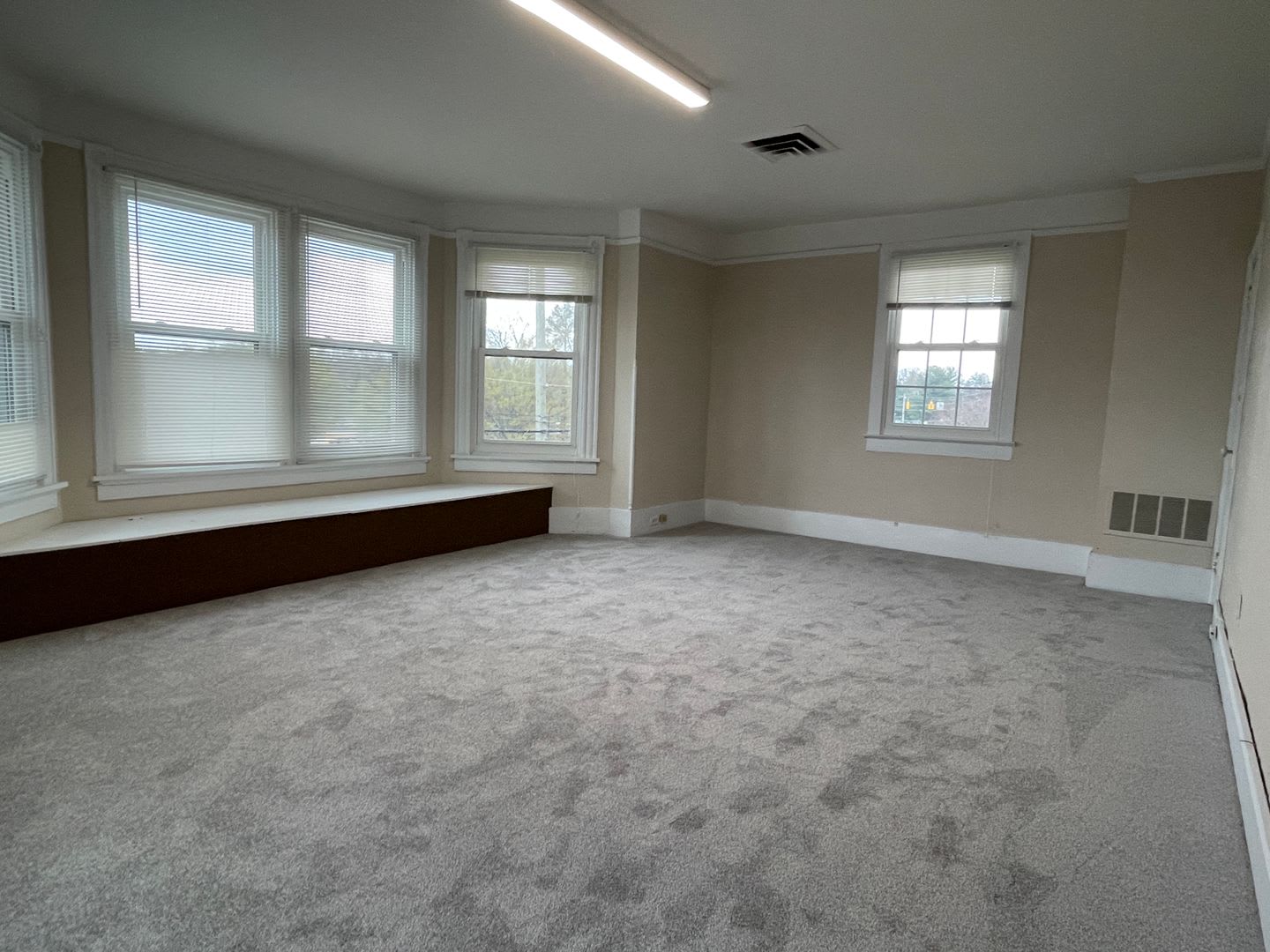 Unique Midlothian Apartment – photo 2