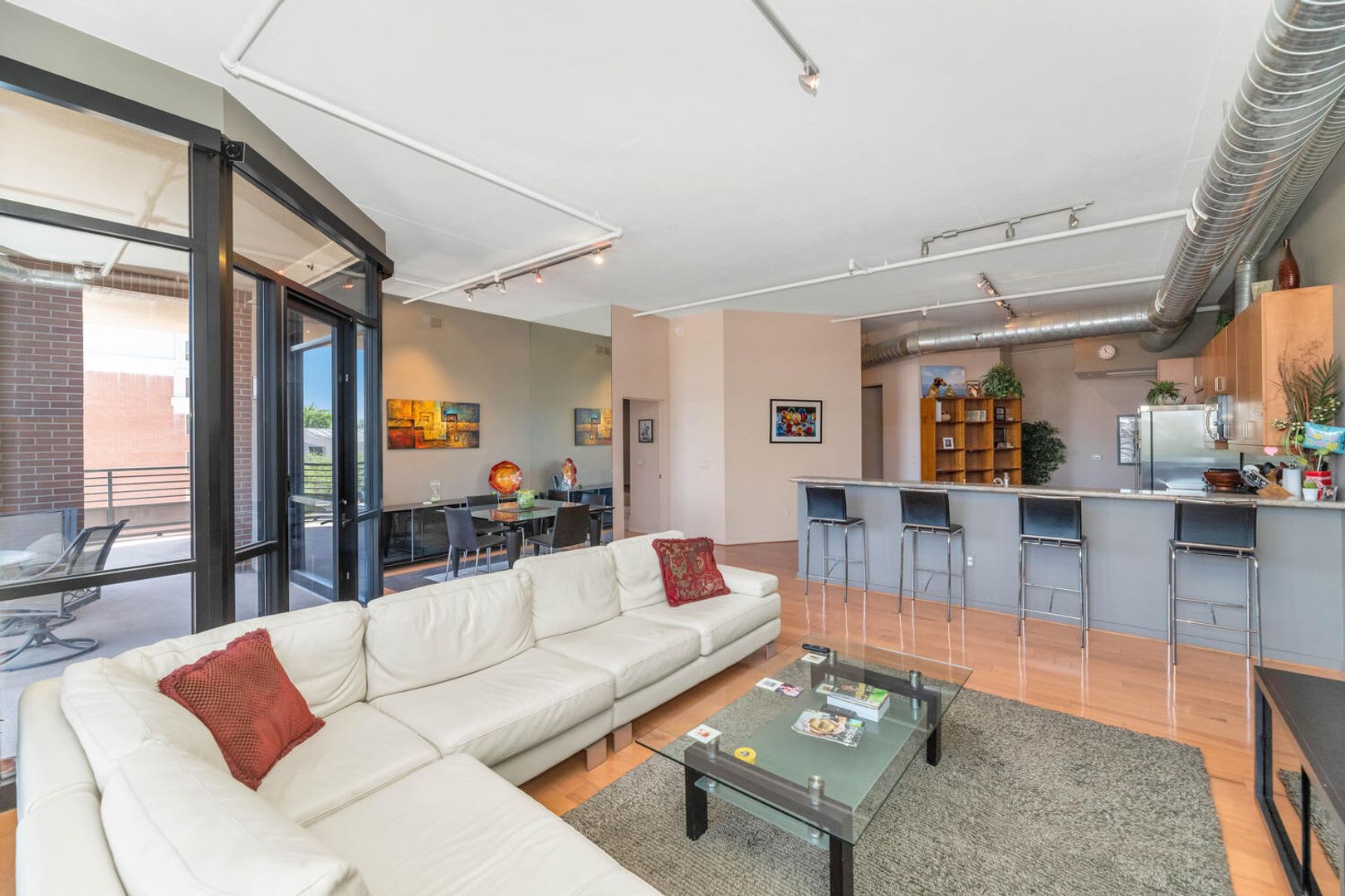 Rates Vary: $3,995 – photo 1