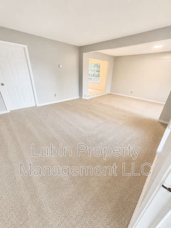 462 Fernhill Cv – photo 5