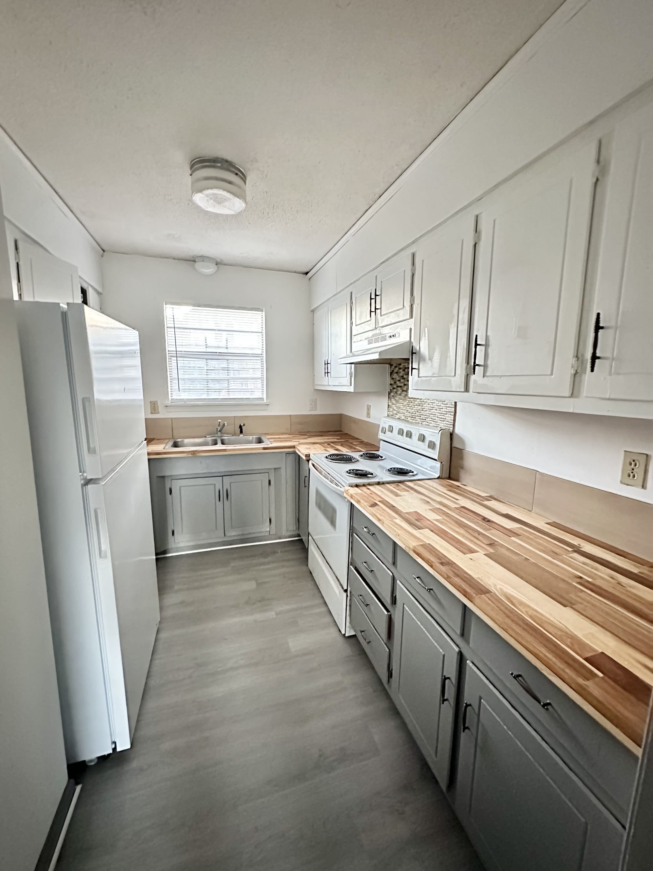 405 11th Street Southwest – photo 3