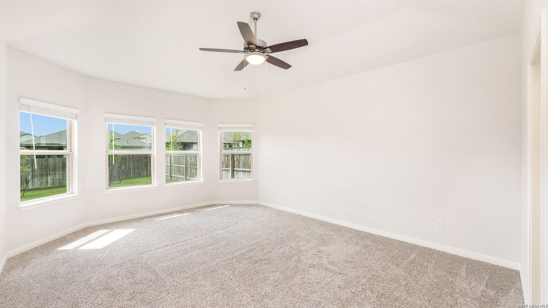 10226 Juniper Oaks – photo 2