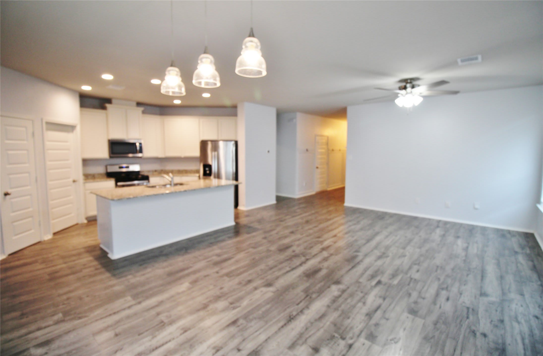 2139 Mossbrook Drive – photo 5