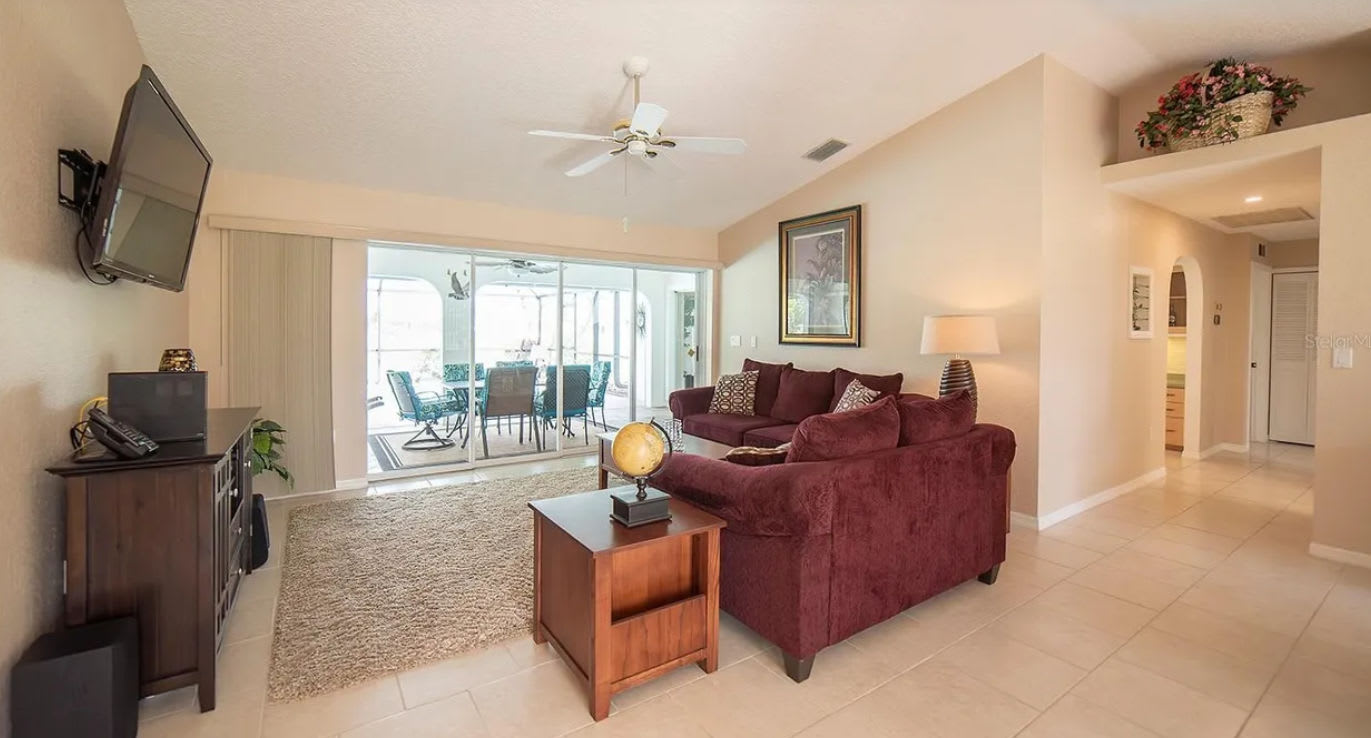 12 Broadmoor Road – photo 2