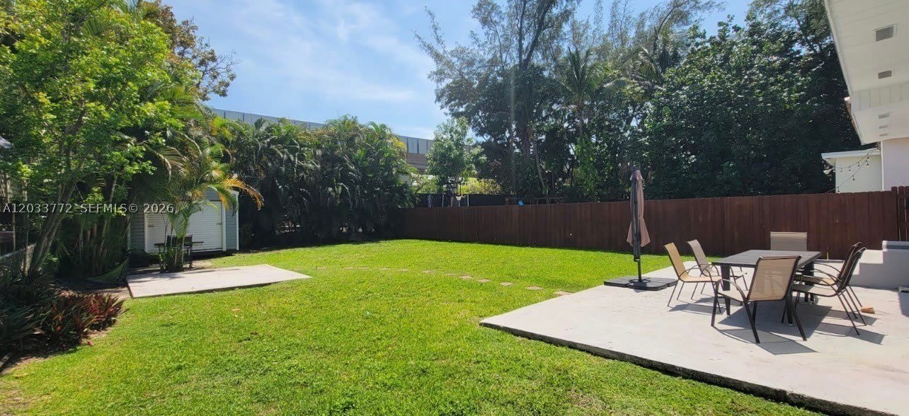 3685 SW 1st Ave – photo 3