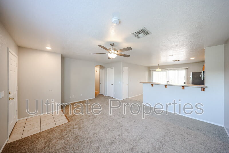 15312 W Watson Ln – photo 3