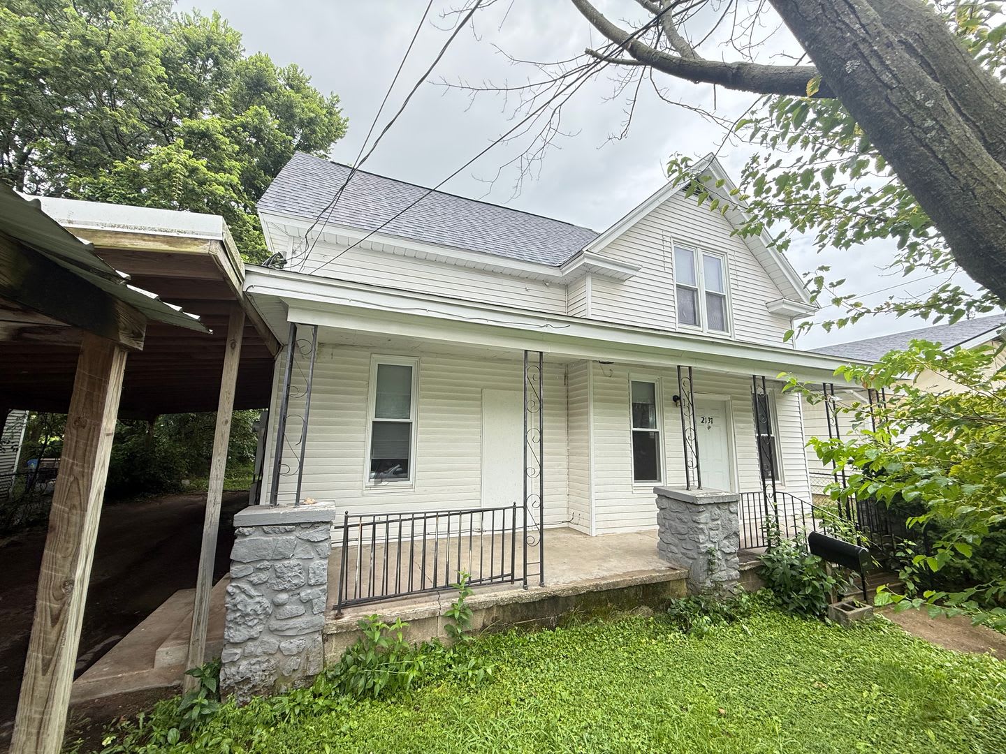 Spacious 4-Bedroom Home Near Springfield's Newest Entertainment & Dining! – photo 3