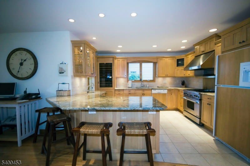 164 Osborne Ave – photo 5