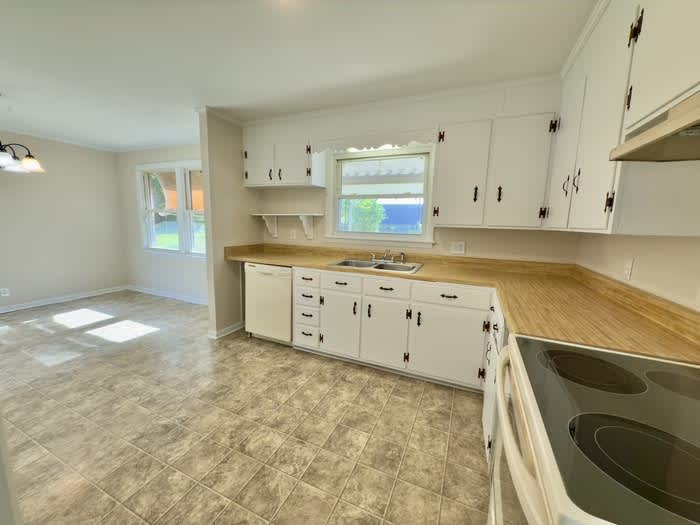 222 Yorktown Road – photo 3