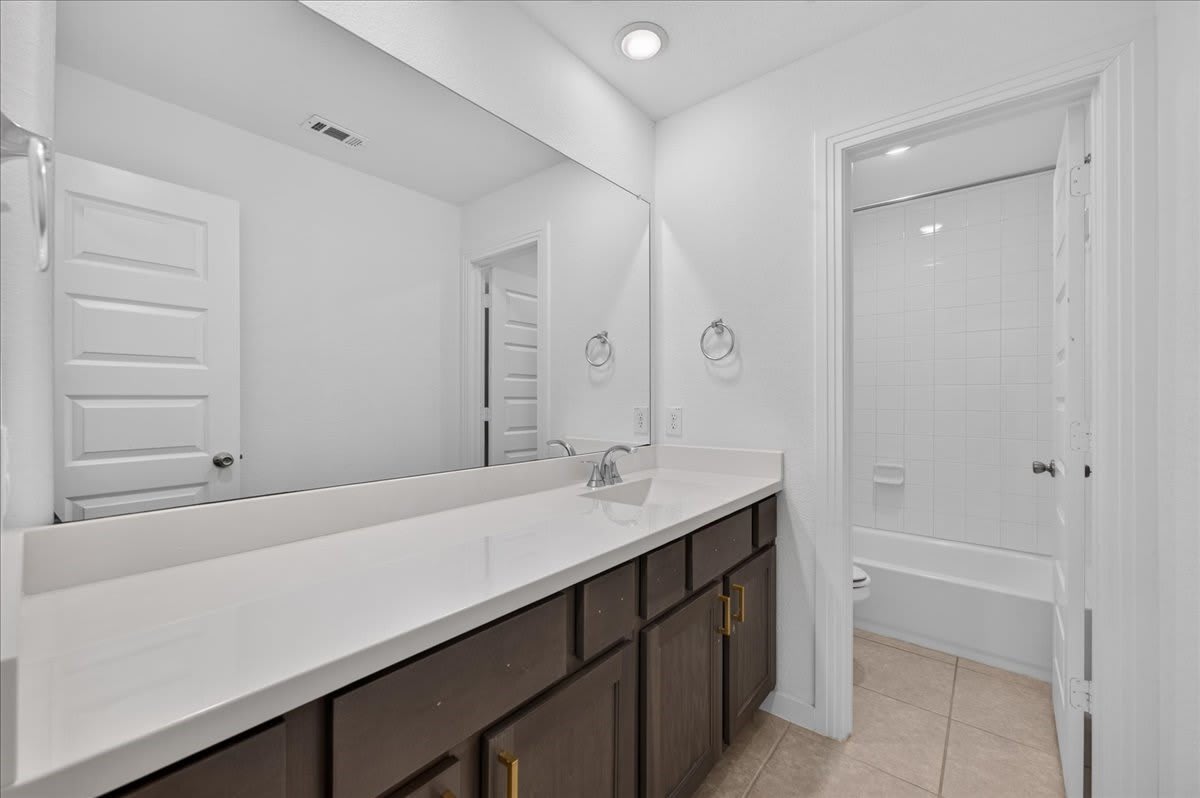 3915 Spencer Lane – photo 5