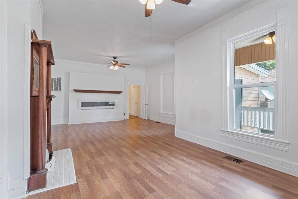 1123 W Gandy Street – photo 5