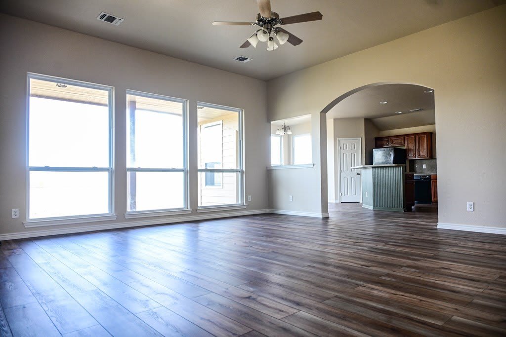 15219 N Ranch Rd 783 – photo 3