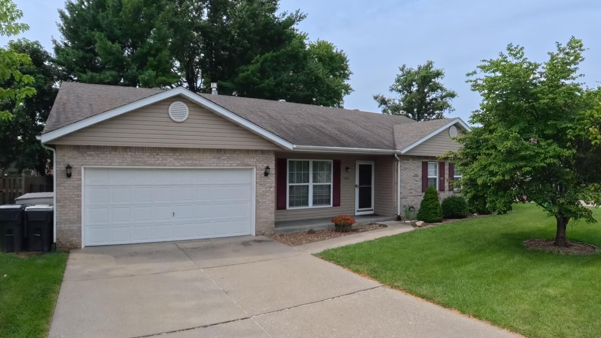 304 Erin Drive – photo 1