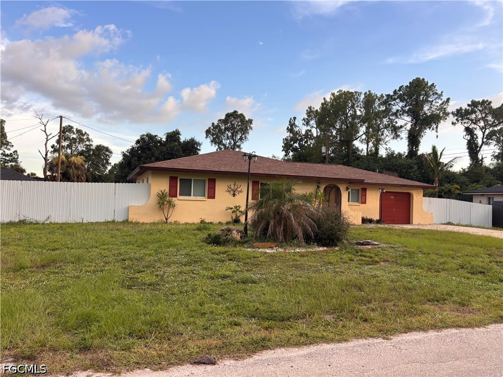 2604 E 3rd Street – photo 2
