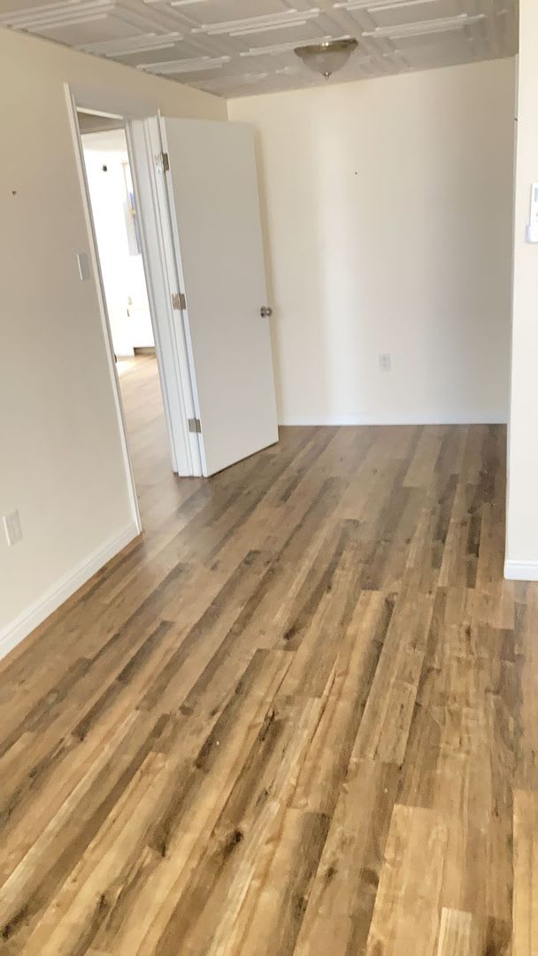 Basement Unit With All Utilities Included! – photo 4